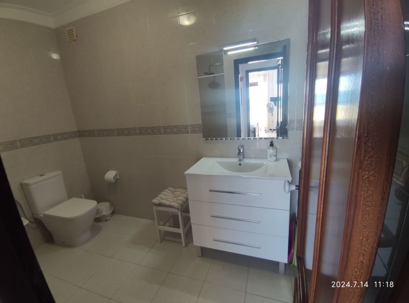 photo 19 Owner direct vacation rental Monte Gordo appartement Algarve  bathroom