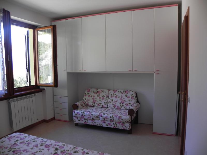 photo 13 Owner direct vacation rental Toscolano-Maderno appartement Lombardy Brescia Province bedroom 1