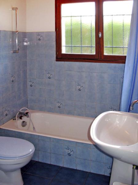 photo 10 Owner direct vacation rental Messanges villa Aquitaine Landes bathroom