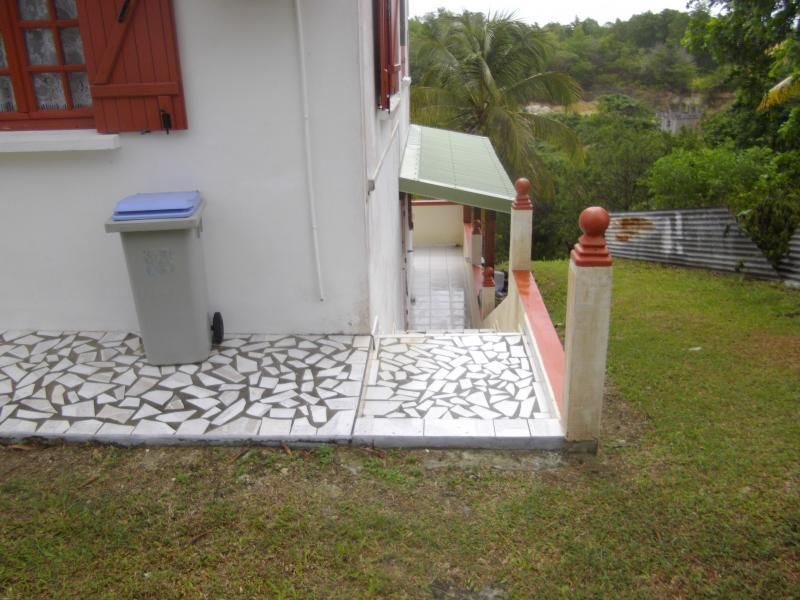 photo 2 Owner direct vacation rental Sainte Anne (Guadeloupe) appartement Grande Terre  View of the property from outside