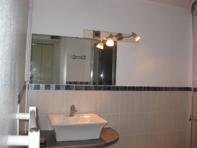 photo 2 Owner direct vacation rental La Rochelle studio Poitou-Charentes Charente-Maritime Half bath