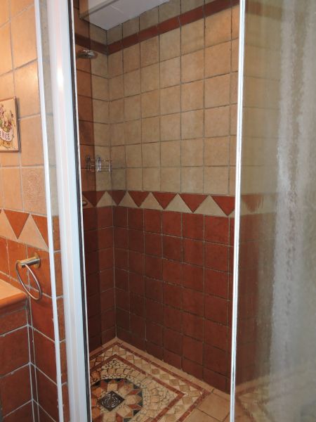 photo 17 Owner direct vacation rental Dieulefit gite Rhone-Alps Drme bathroom