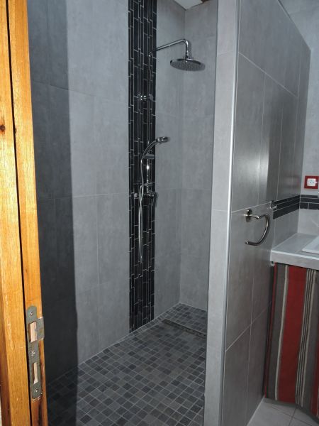photo 16 Owner direct vacation rental Dieulefit gite Rhone-Alps Drme bathroom