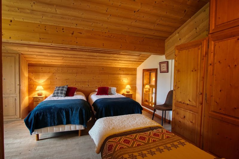 photo 16 Owner direct vacation rental Notre Dame de Bellecombe chalet Rhone-Alps Savoie bedroom 2