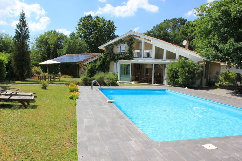 photo 3 Owner direct vacation rental Saint-Jean-d'Illac maison Aquitaine Gironde Swimming pool