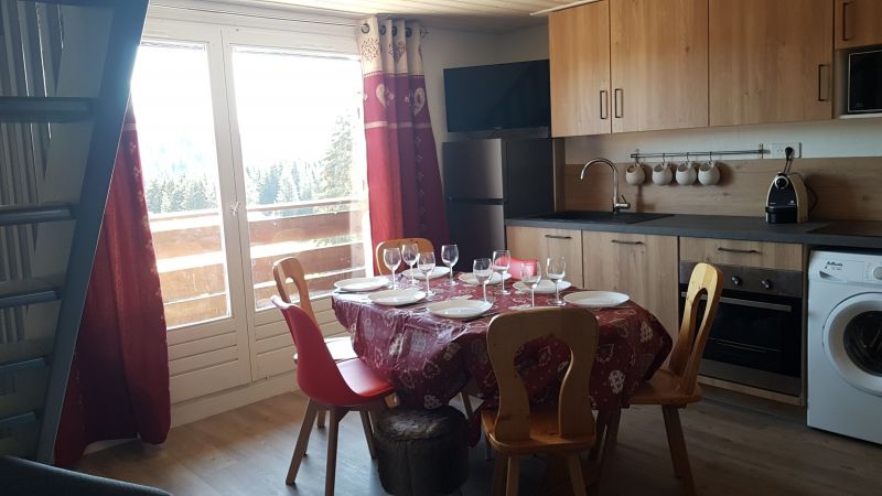 photo 11 Owner direct vacation rental Praz de Lys Sommand appartement Rhone-Alps Haute-Savoie Open-plan kitchen