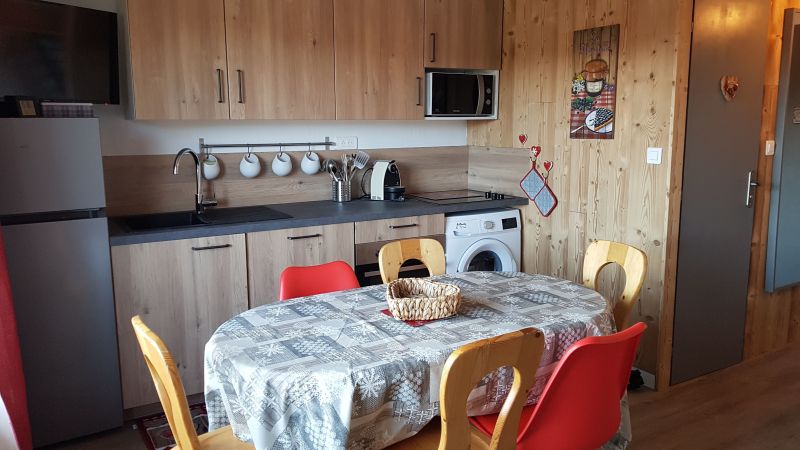 photo 9 Owner direct vacation rental Praz de Lys Sommand appartement Rhone-Alps Haute-Savoie Open-plan kitchen
