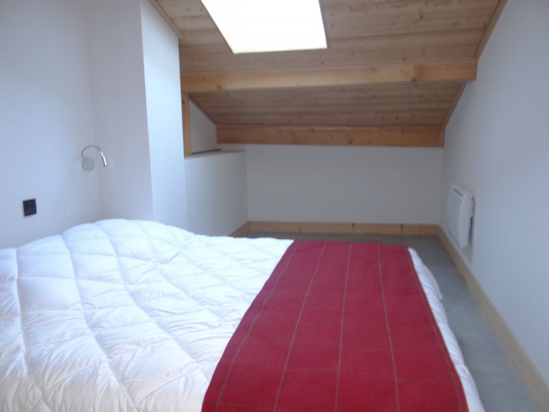 photo 7 Owner direct vacation rental Chtel appartement Rhone-Alps Haute-Savoie bedroom 1