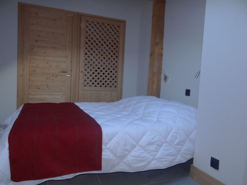 photo 6 Owner direct vacation rental Chtel appartement Rhone-Alps Haute-Savoie bedroom 1
