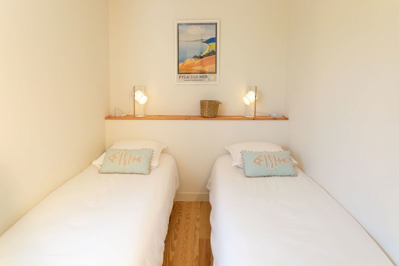 photo 5 Owner direct vacation rental Arcachon appartement Aquitaine  bedroom 2