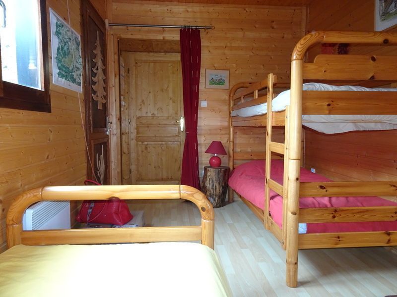 photo 12 Owner direct vacation rental Eyne 2600 chalet Languedoc-Roussillon Pyrnes-Orientales bedroom 2