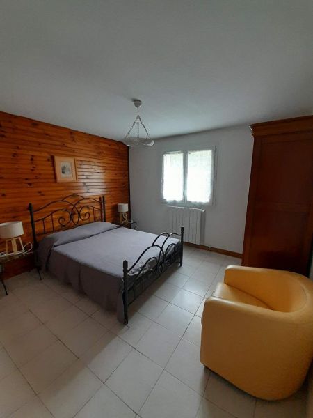 photo 1 Owner direct vacation rental Aix Les Bains appartement Rhone-Alps Savoie bedroom