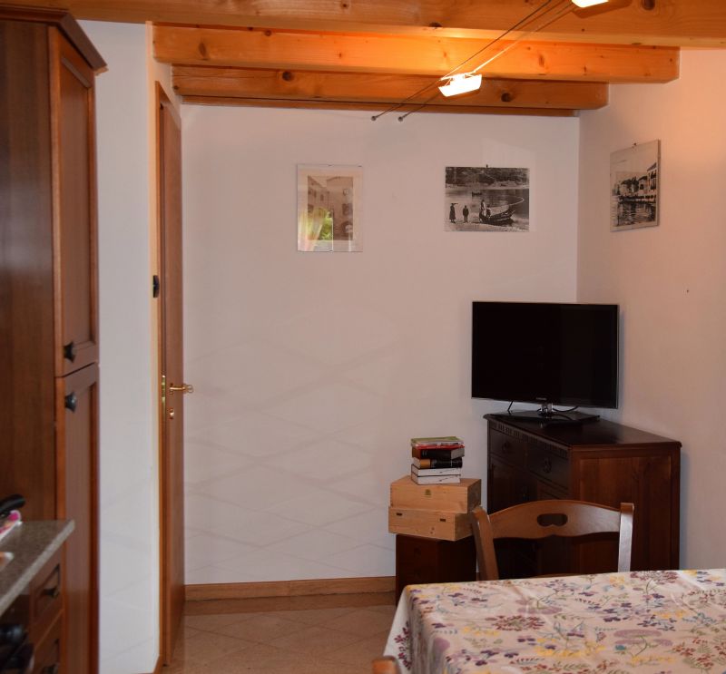 photo 12 Owner direct vacation rental Bardolino appartement Veneto Verona Province Separate kitchen