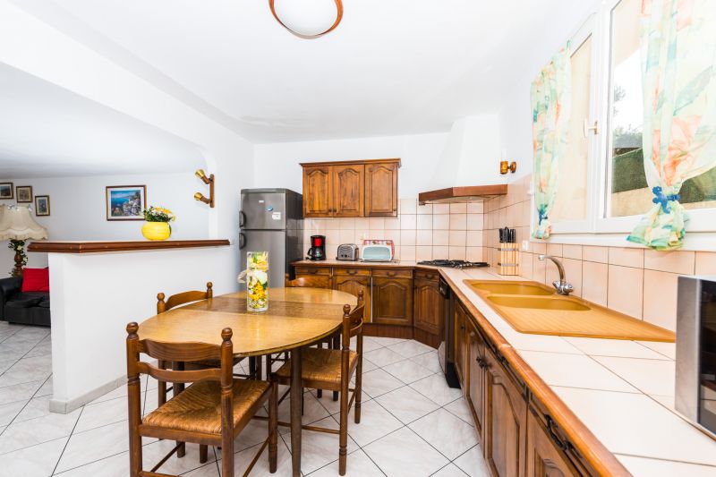 photo 5 Owner direct vacation rental Cassis villa Provence-Alpes-Cte d'Azur Bouches du Rhne Separate kitchen