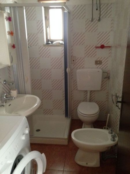 photo 11 Owner direct vacation rental Torre Pali appartement Puglia Lecce Province bathroom
