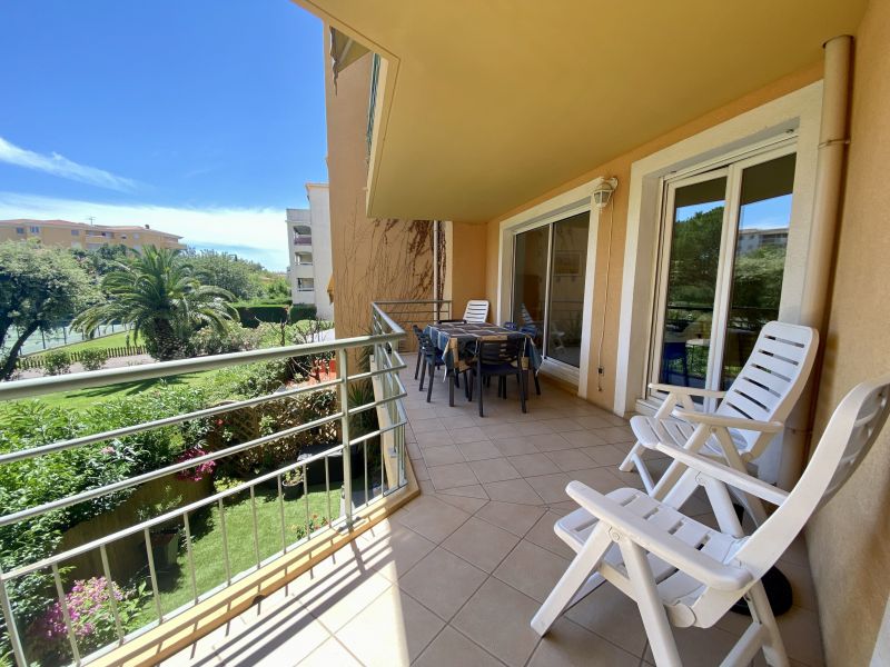 photo 10 Owner direct vacation rental Frjus appartement Provence-Alpes-Cte d'Azur Var Terrace