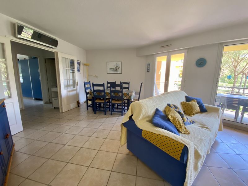 photo 4 Owner direct vacation rental Frjus appartement Provence-Alpes-Cte d'Azur Var Lounge