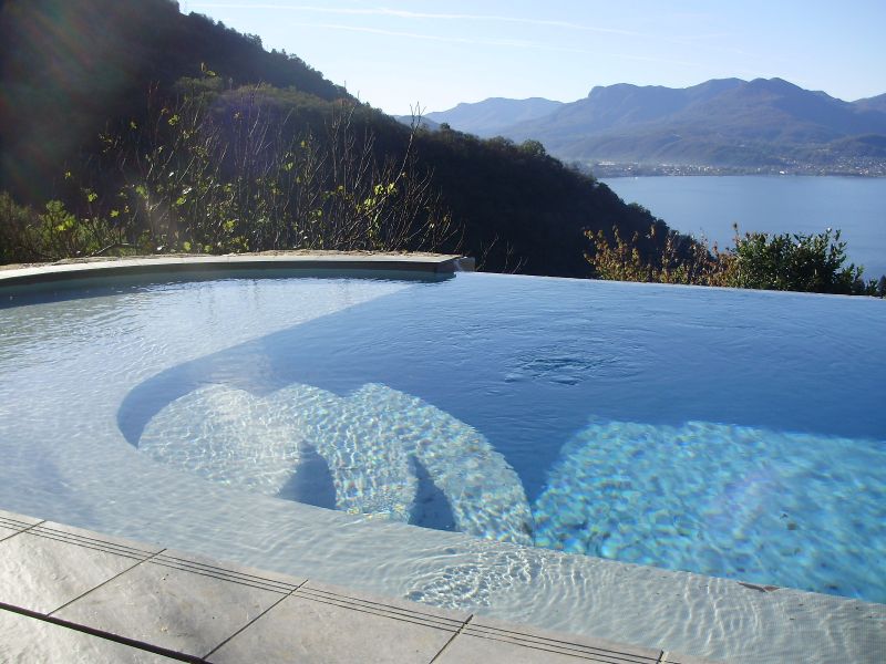 photo 13 Owner direct vacation rental Maccagno appartement Lombardy Varese Province Swimming pool