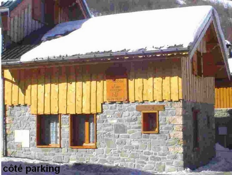 photo 13 Owner direct vacation rental Valloire chalet Rhone-Alps Savoie View of the property from outside