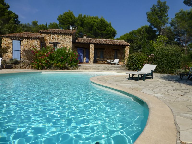 photo 2 Owner direct vacation rental Aups villa Provence-Alpes-Cte d'Azur Var View of the property from outside